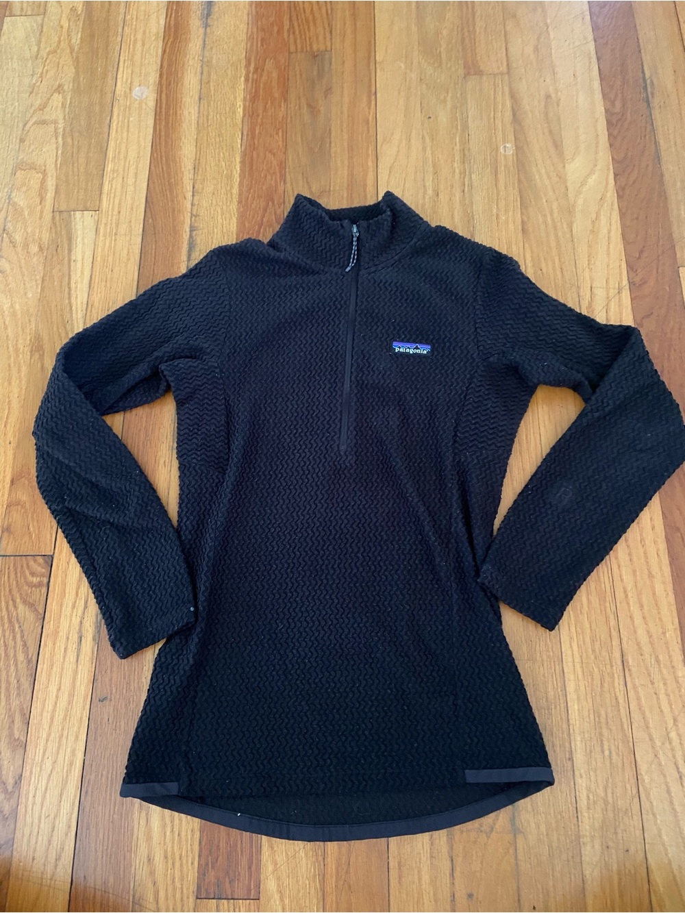Patagonia Black Women's Quarter-Zip Textured Fleece Pullover